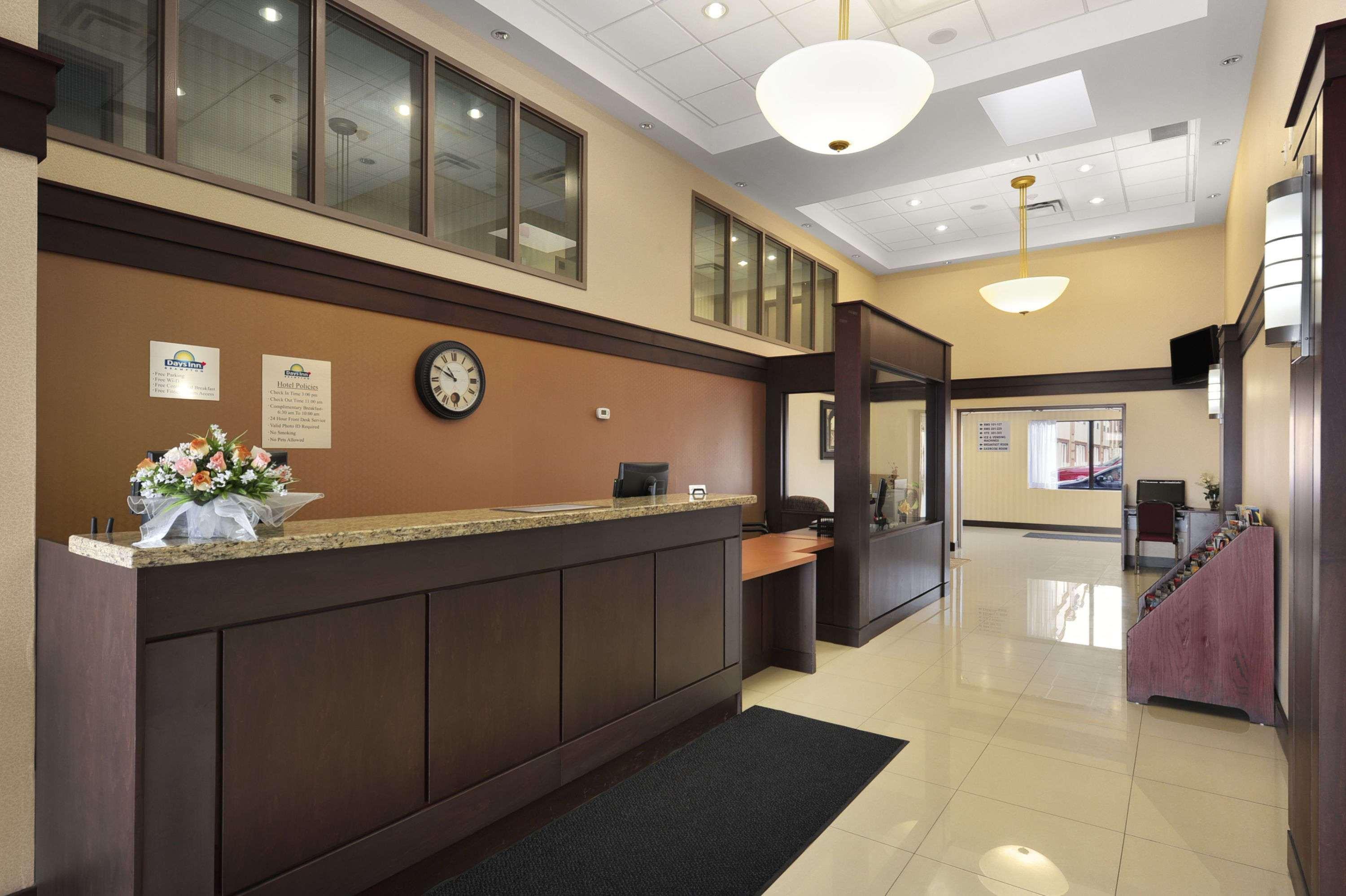 Days Inn By Wyndham Brampton Luaran gambar