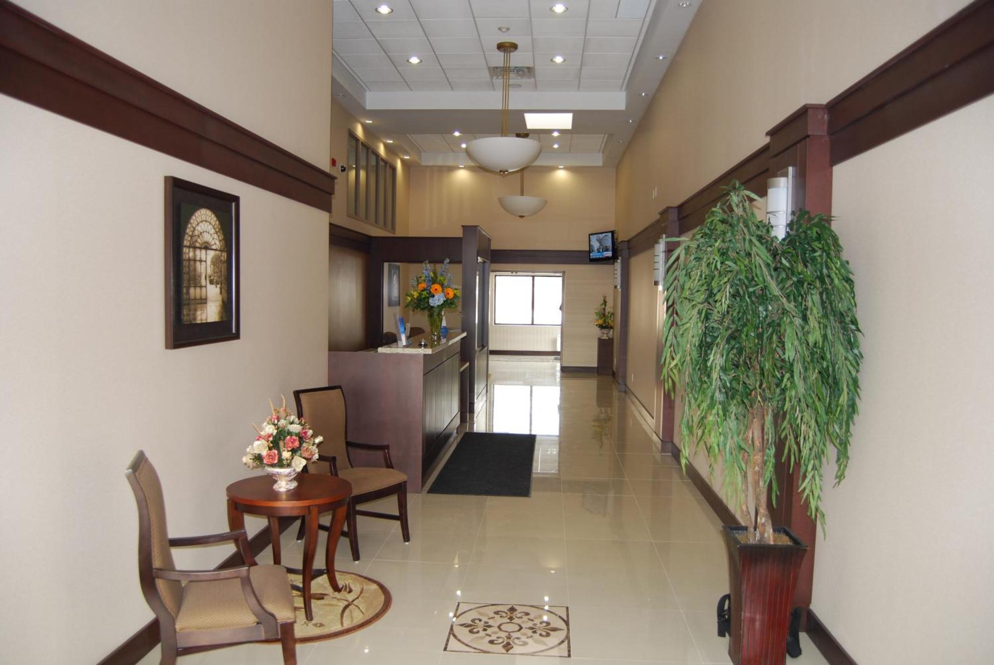 Days Inn By Wyndham Brampton Dalaman gambar