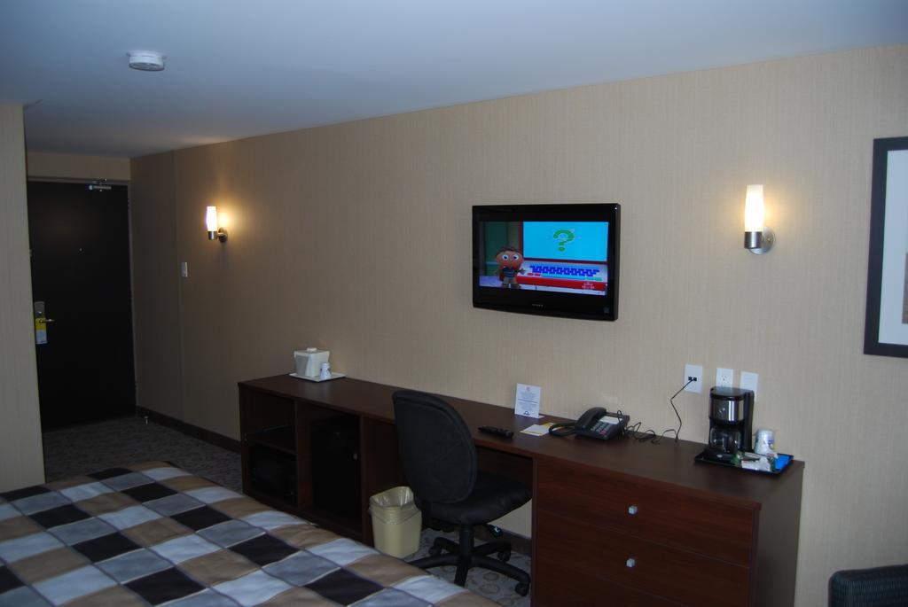 Days Inn By Wyndham Brampton Luaran gambar